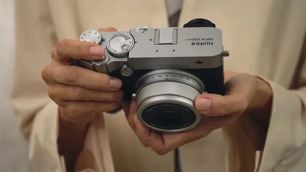 Fujifilm GFX100RF