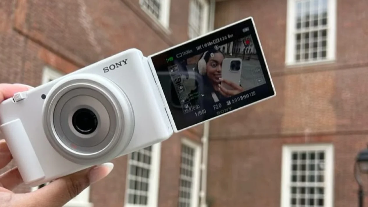 Kamera Sony Travel Terbaik 2026 dengan Spesifikasi Ringkas