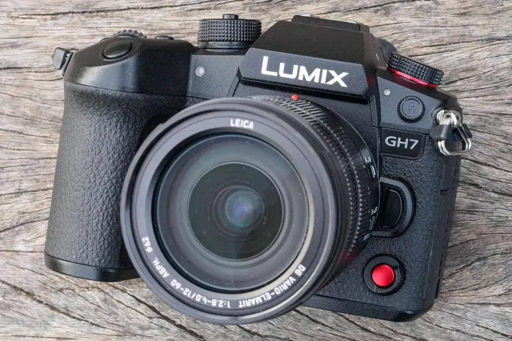 Panasonic Lumix GH7 dari Osaka Jepang, Kamera Hybrid yang Makin Serius