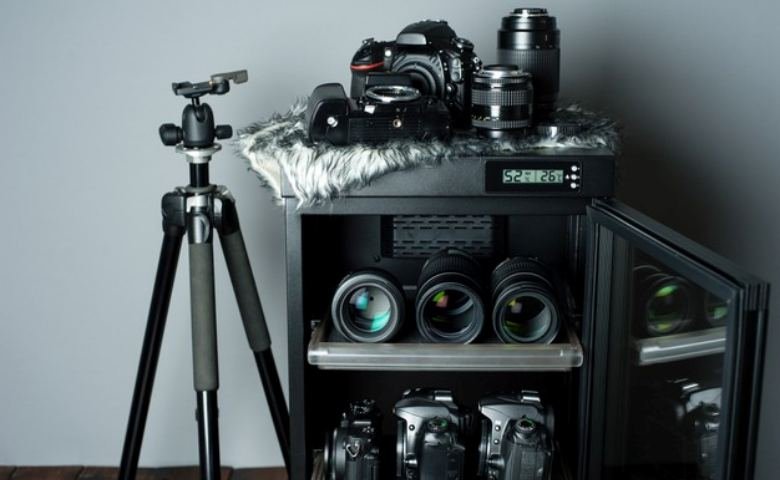 Aksesoris Kamera DSLR yang Wajib Dikenal, Bukan Sekadar Pelengkap Biasa