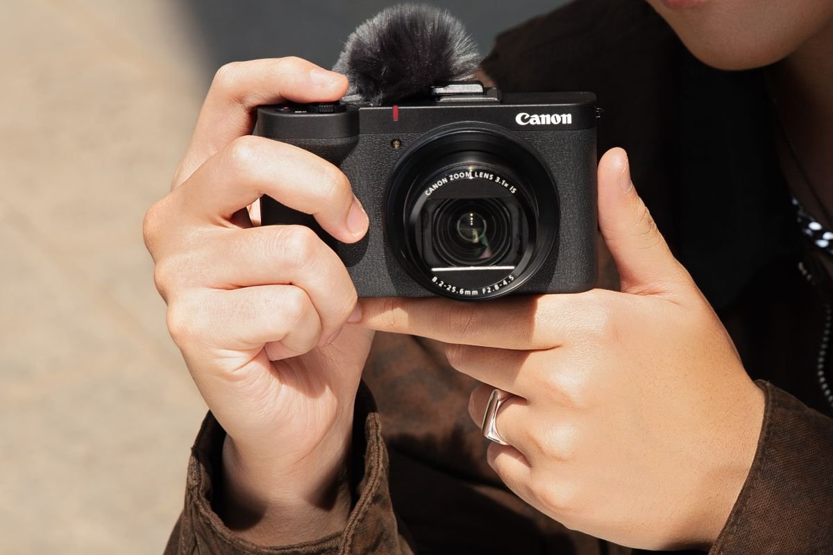 Canon PowerShot V1, Kamera Kompak Baru Untuk Vlogger Yang Sedang Naik Daun