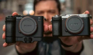 Sony A7CR, Kamera Resolusi Tinggi Yang Tetap Ringkas Untuk Fotografer Mobile_11zon Sony A7CR, Kamera Resolusi Tinggi Yang Tetap Ringkas Untuk Fotografer Mobile