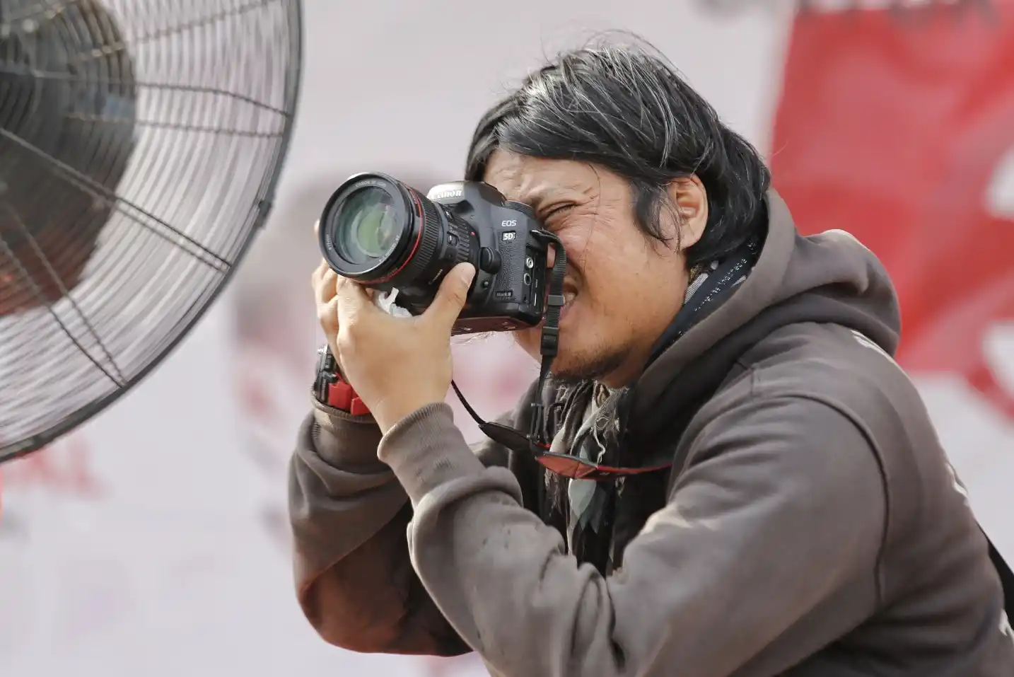 Sejarah Kamera DSLR, Dari Mesin Film sampai Raja Fotografi Digital