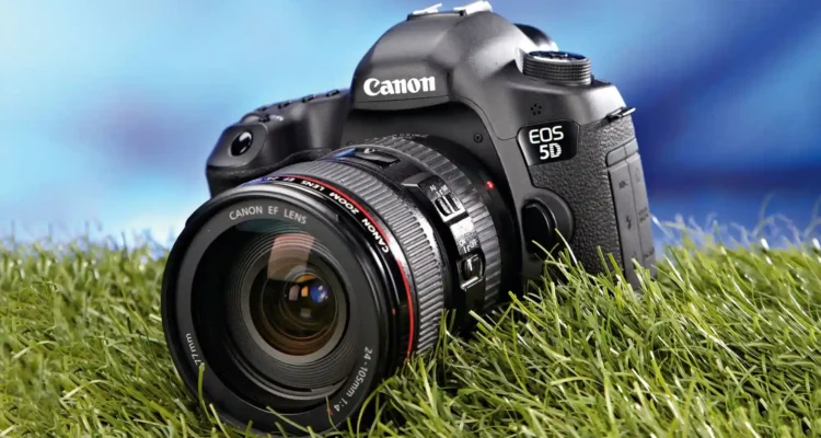 Canon EOS 5D Mark IV, DSLR Full Frame yang Tetap Kuat di Lapangan